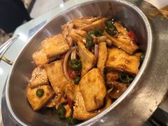 -黄家饺子东北特色菜馆(湖滨商业街店)