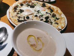 -JINNS锦时 steak&pizza(浸信会礼拜堂旧址店)