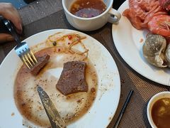 -大中华希尔顿酒店-念自助餐·海南美食·三文鱼