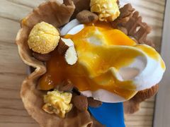 芒果巴旦木-DF冰淇淋茶饮(缤纷五洲店)