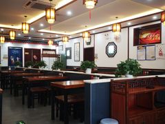 大堂-门框胡同百年卤煮(新街口店)