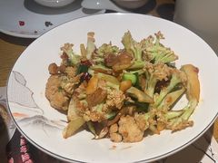 -爱碗亭·鲜炒湖南菜(壹城中心店)