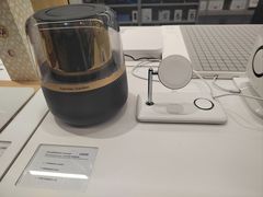 -Apple授权专营店(五彩城店)