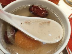 -欧提汗·新疆餐厅·清真(银都路店)