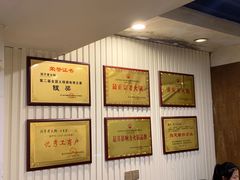 -洞子老火锅(青年路店)