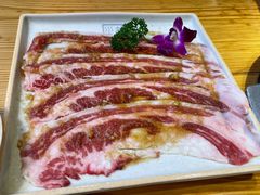 牛五花-喜来稀肉(北外滩白玉兰广场店)