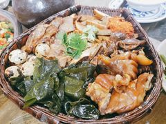 招牌筲箕卤菜-灶东家民间菜(回兴店)