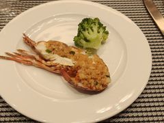 -广州万富希尔顿酒店-感趣自助餐厅·生蚝海鲜刺身