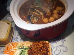 -卢大鲜鱼头捞饭(美利广场店)