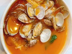 -何记花甲(海岸城旗舰店)