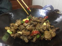 干锅带皮羊肉-红鼻子桂林米粉(金唐新光界店)
