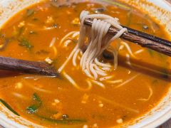 -粉八·云南米线·建水烧烤(常熟路店)