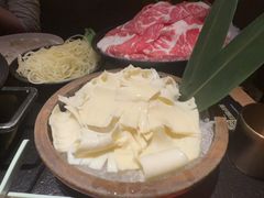 -晓宇重庆火锅(西安荟聚店)