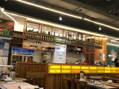 大堂-胡须佬鸡煲四季火锅店(石厦西村直营店)