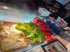 -成都你六姐·牛肉冒菜(城市集市合生汇店)