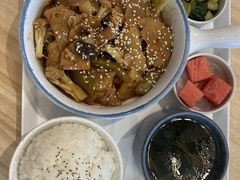 -轻蔬不用等·素食(江苏路店)