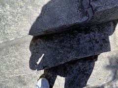 -鬼笑石后山停车场