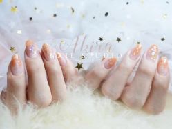 -AKIRA 安久日式美甲美睫