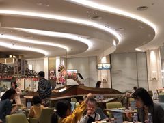 大堂-济南香格里拉·咖啡泉自助餐厅