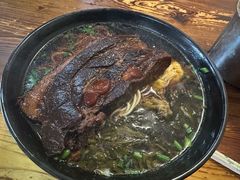 -小龙大肉面馆