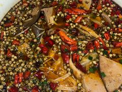沸腾羊杂-丁里羊肉小镇(天鹅湖总店)