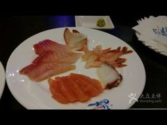 -小天鹅戴斯酒店鲸鲨百汇创作料理