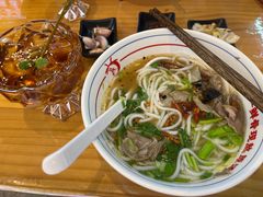 -小椒羊.羊肉粉 龙虾 羊肉串(新地旗舰店)