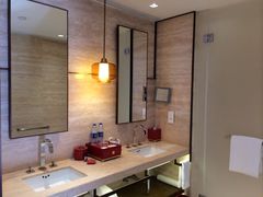 -上海衡山路十二号华邑酒店