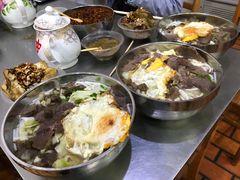 -花溪王记牛肉粉(四季花溪商场店)