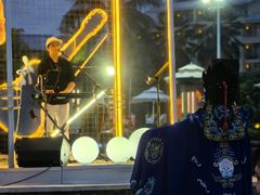 -亚龙湾希尔顿自助餐厅·海鲜·烧烤·沙滩BBQ·现场乐队