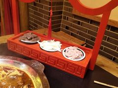 吉祥三宝-大龙辣火锅·龙虾·烧烤(湖滨新天地店)