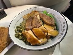 -狮头牌卤味研究所·卤味饭(花城汇南区店)