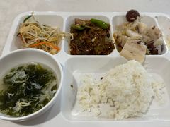 -北京燕豪汽车销售服务有限公司