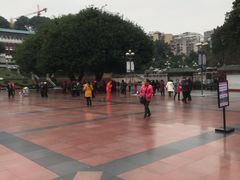 -重庆人民广场