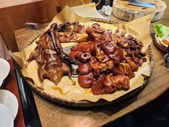 -六合居·明厨亮灶餐厅(成双大道店)