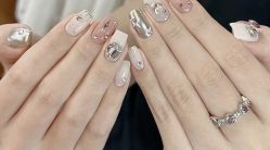 -LILY NAILS美甲美睫