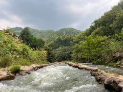 -浮盖山峡谷漂流