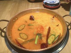 -洱火云南酸菜牛肉火锅(石景山当代商城店)