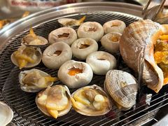 -围炉肉舍丹东海鲜烤肉·烤活鳗(步行街店)