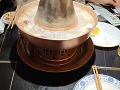 -京悦南门涮羊肉·羊蝎子火锅(田林路店)