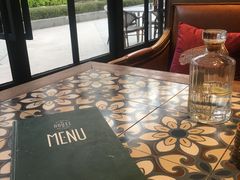 -静香HOUSE·全时段融合餐厅(七星欢乐颂店)