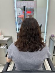 -乾健·烫染·接发SALON