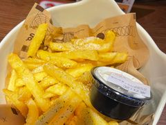 -SPACELAB失重餐厅(世纪汇店)