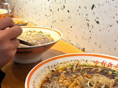 -钟方模白家肥肠粉(春熙店)