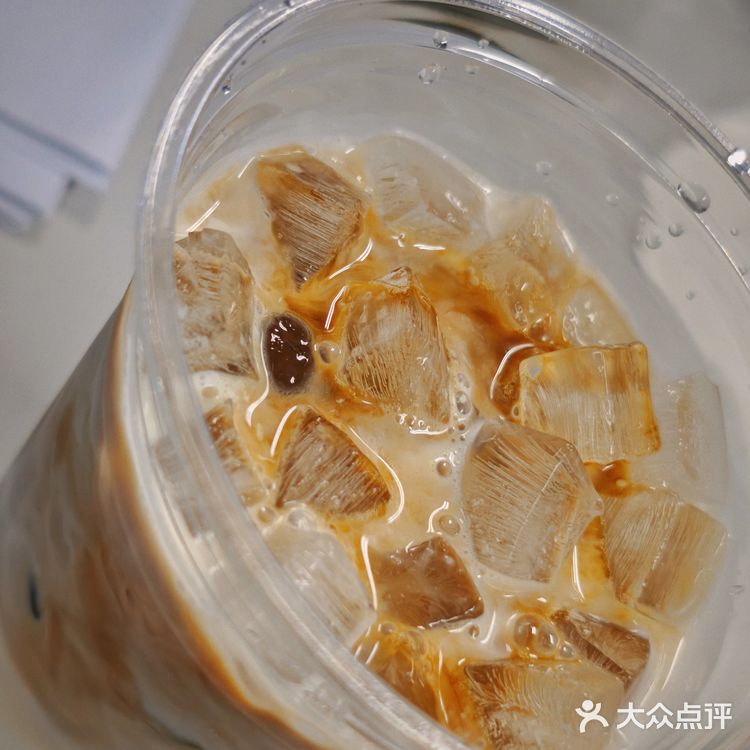 夏日清凉拿铁来一杯