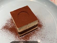 -必胜客(上海南站店)