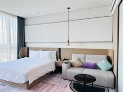 -大连星海皇冠假日酒店