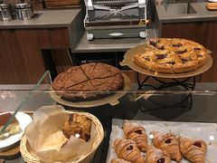 -星巴克(港汇1号办公楼店)