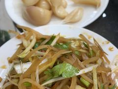 -农家乐大锅台铁锅炖(四流中路店)