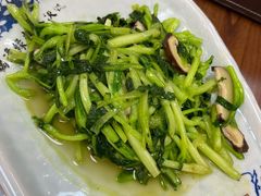 香菇炒青菜-粗茶淡饭(东关街店)